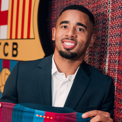 Gabriel Jesus é anunciado pelo Barcelona
