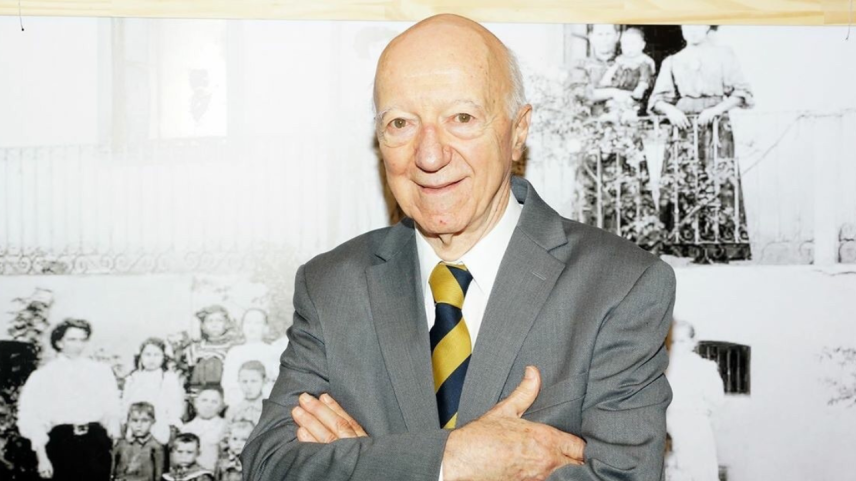 Jornalista esportivo Claudio Carsughi morre aos 93 anos