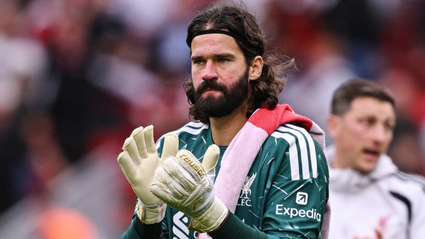 Liverpool fica só no empate com Fulham e ainda não vence em Anfield