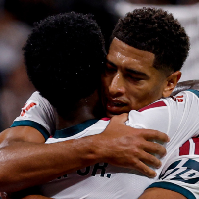 Mbappé e Bellingham marcam, e Real Madrid goleia Rayo Vallecano