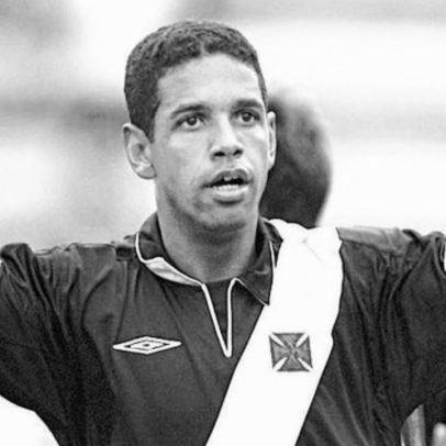 Morre Henrique, ex-zagueiro do Vasco, aos 49 anos