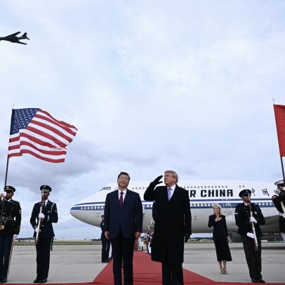 Trump recebe presidente chinês com honras militares em visita aos EUA