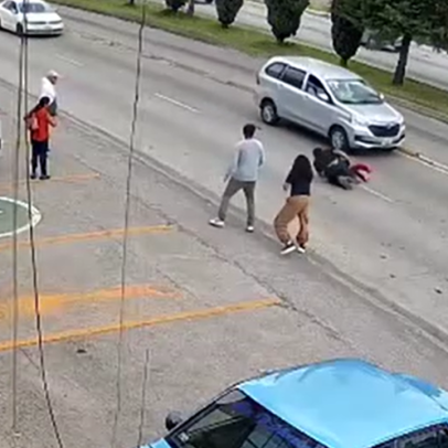 VÍDEO | Criança é salva por funcionário de mercado de ser atropelada no México