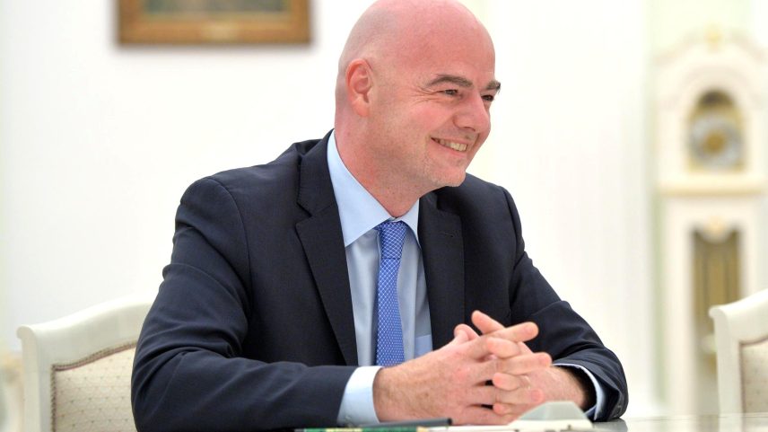 França retira apoio, mas Infantino segue favorito à reeleição na Fifa