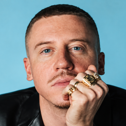 Macklemore anuncia turnê "Free Palestine" após sair de shows de Ed Sheeran