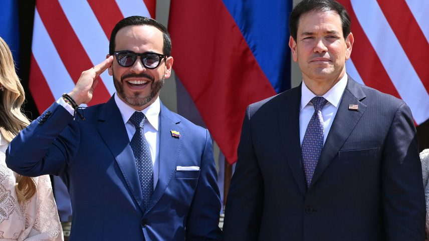 Marco Rubio inicia giro pela América Latina pela Colômbia