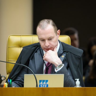Zanin manda apurar uso de IA para interferir em sistema do STF