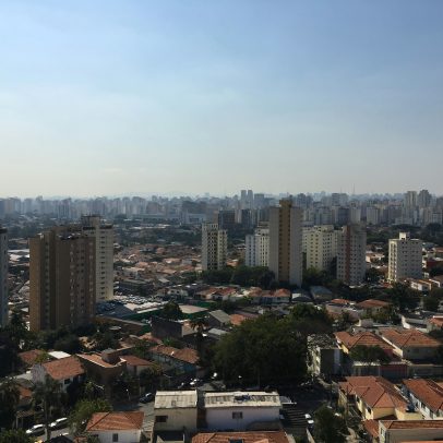 Fim de semana terá onda de calor, tempestades e chuva no país