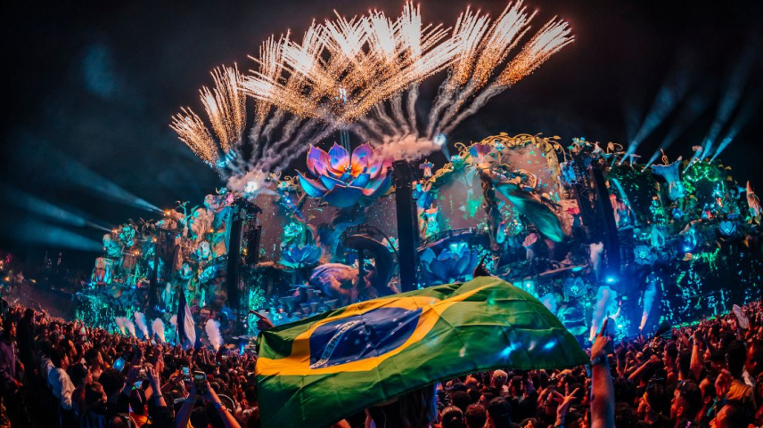 Tomorrowland Brasil abre venda de ingressos para 2027