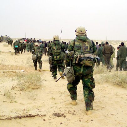 Militares dos EUA deixam últimas bases no Iraque após quase duas décadas