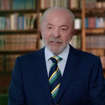 Lula diz que “potências estrangeiras” querem transformar Brasil em “colônia”