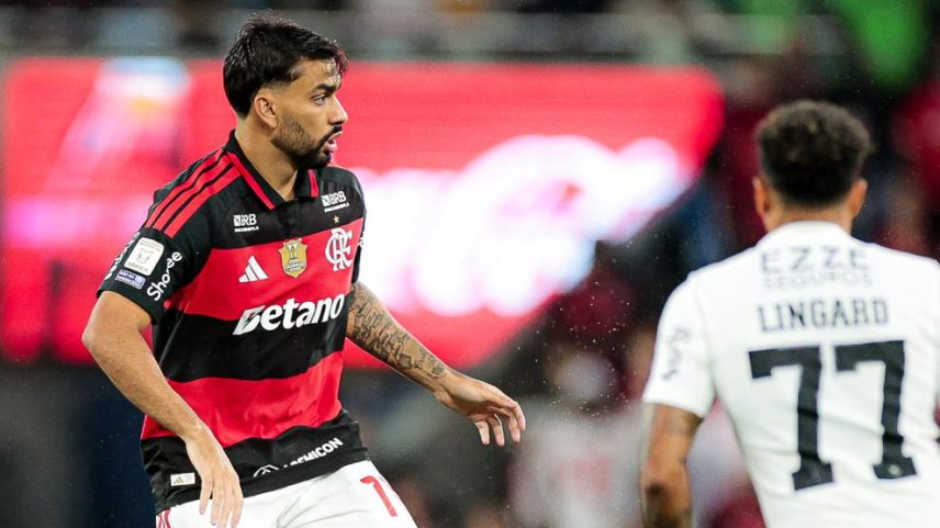 Bruno Henrique decide, e Flamengo vence Corinthians no Maracanã