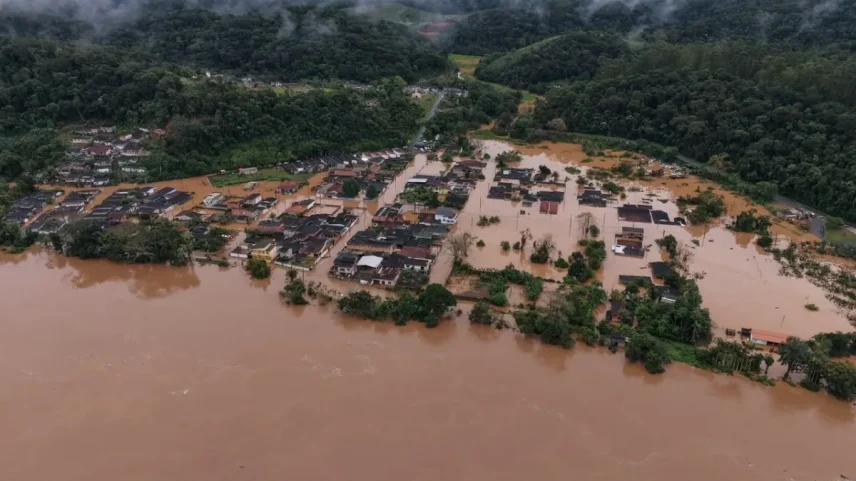 Chuvas em SP: Vale do Ribeira tem seis cidades em situação de emergência