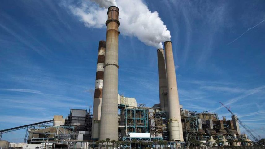 Faturamento da indústria cai 2% em julho, aponta CNI