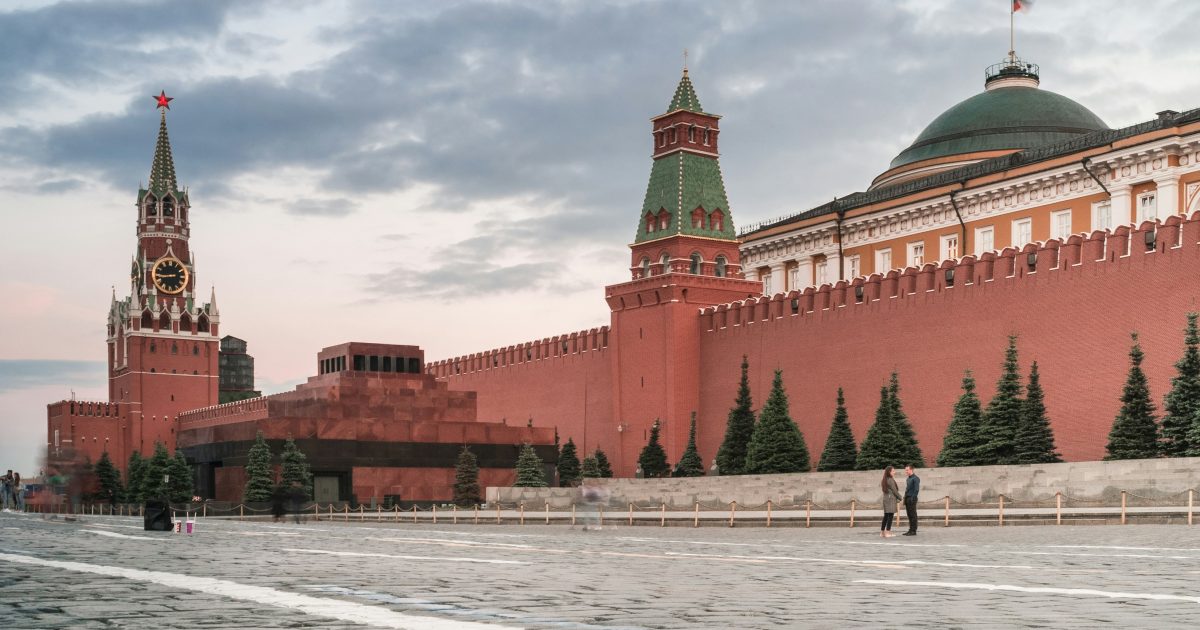 Kremlin não descarta retomar negociações com Ucrânia e EUA