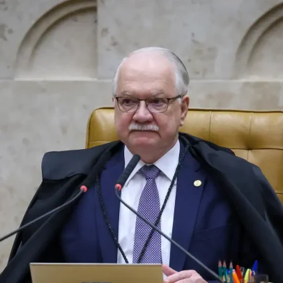 Fachin retira julgamento de posts sobre Nossa Senhora da pauta do STF