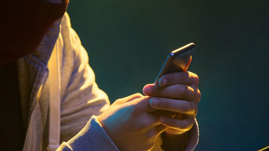 Polícia prende 3 em operação contra apostas clandestinas em SP