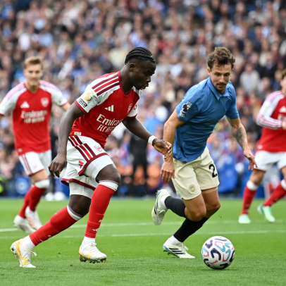 Brighton atropela o Arsenal no Amex e derruba o líder do topo da PL