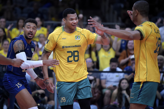 Brasil bate a Argentina sem perder set, é campeão sul-americano e vai a LA-2028