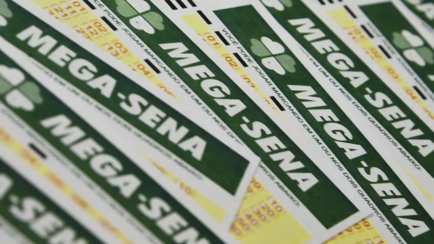 Mega-Sena: prêmio acumula e vai a R$ 100 milhões