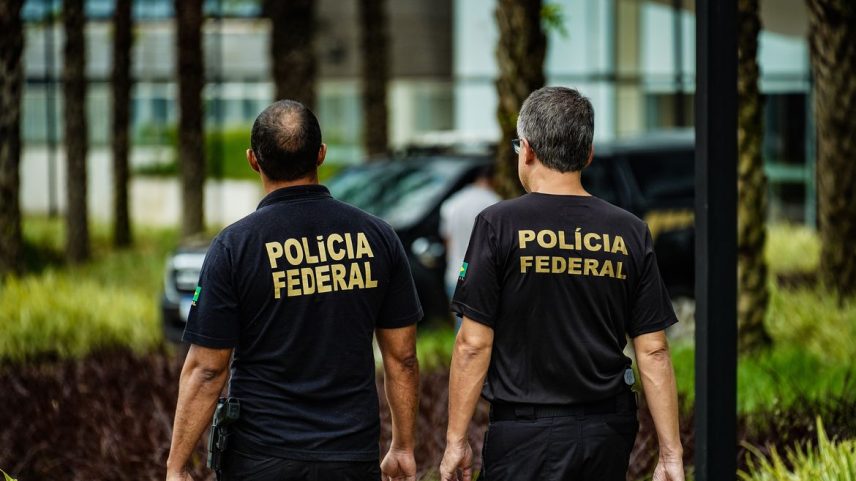 PF faz operação contra apologia ao nazismo no Rio de Janeiro