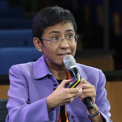 Jornalista vencedora do Nobel da Paz alerta que "IA ameaça liberdade de decidir"