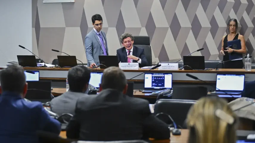 Votação da MP da "taxa das blusinhas" adiada mais uma vez