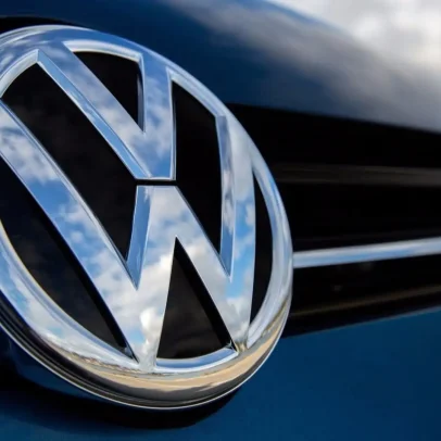 Volkswagen anuncia corte de 50 mil empregos até 2030 em plano de reestruturação