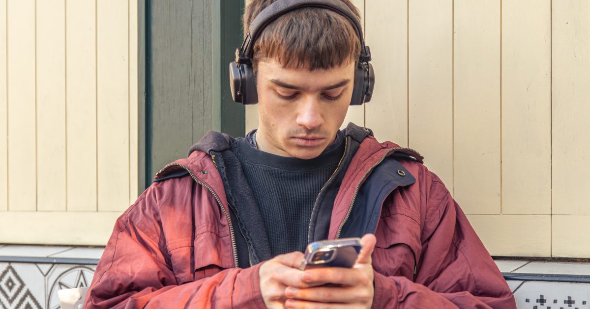 Leitura entre adolescentes atinge pior nível deste século
