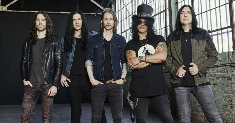 Slash volta ao Brasil em 2027 com turnê de novo álbum