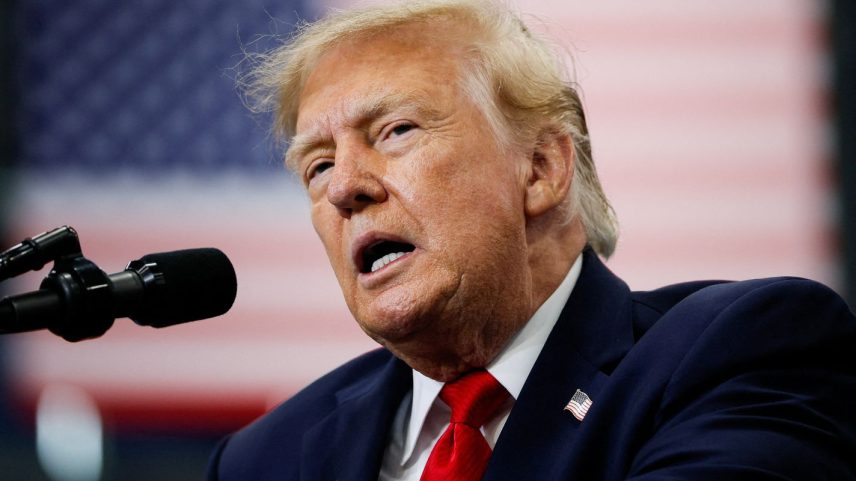 Governo Trump diz ter revogado mais de 300 mil vistos