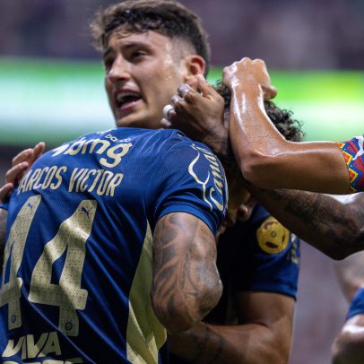 Juba marca de pênalti, Reinaldo perde outro, e Bahia volta a vencer