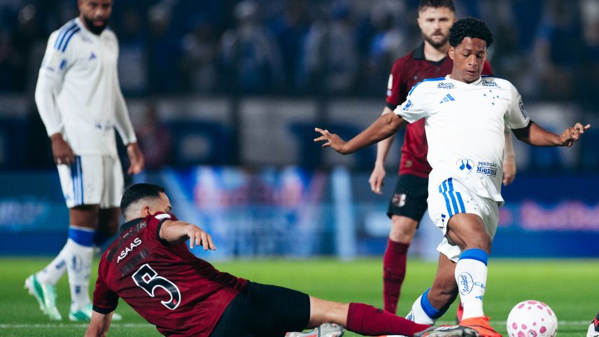 Em jogo de seis gols, Bragantino bate o Cruzeiro em Bragança Paulista