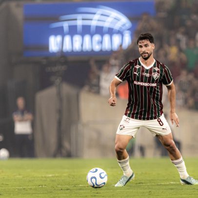 Martinelli sofre torção no joelho e vira dúvida para jogo contra o Palmeiras