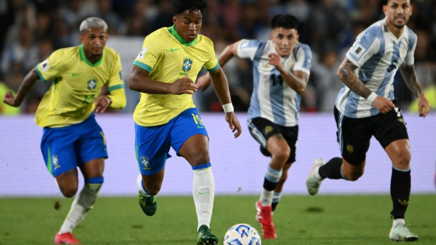 Wesley tenta convencer Endrick a jogar na Roma em janeiro, diz jornal