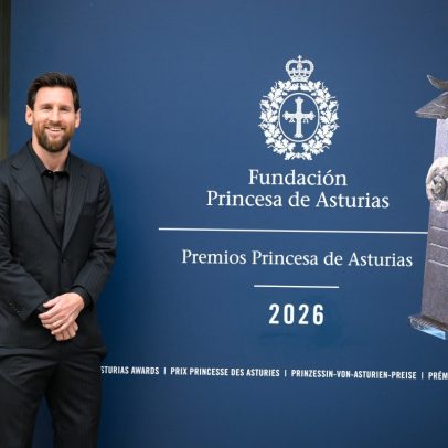 Messi chega à Espanha para receber Prêmio Princesa das Astúrias