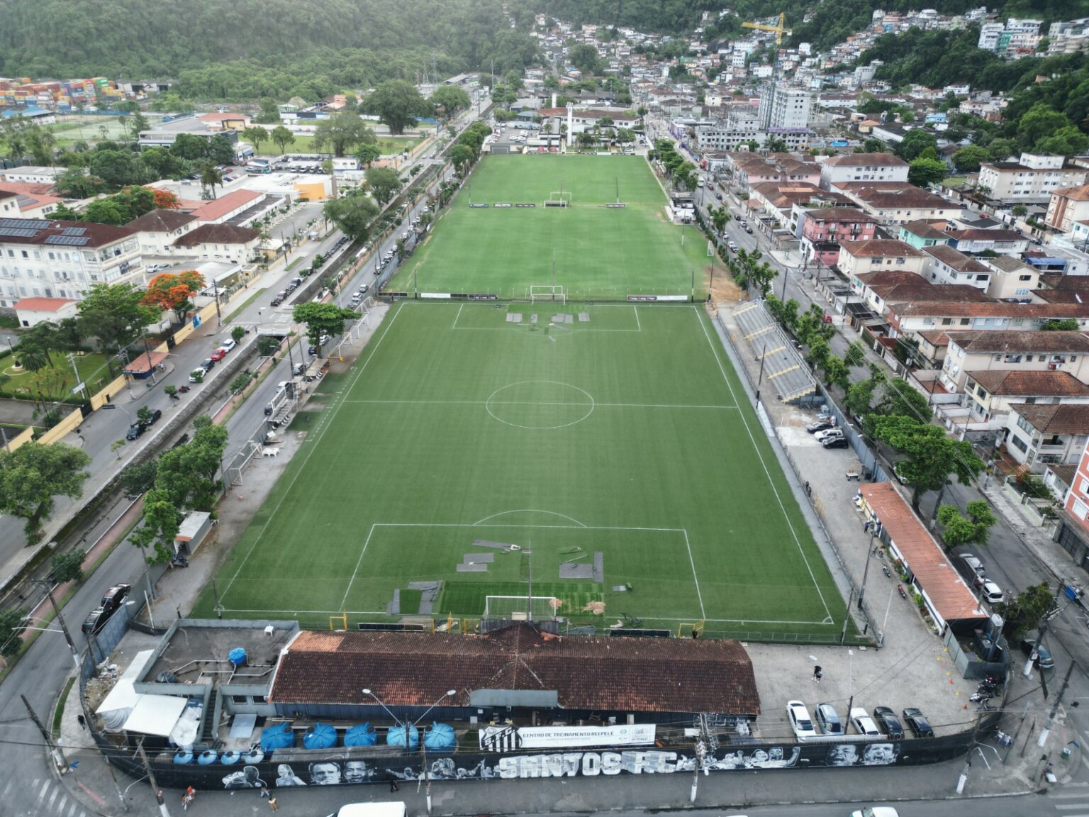 Santos fecha acordo com governo e regulariza uso do CT Rei Pelé