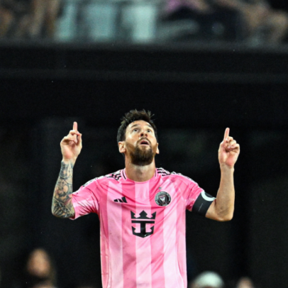Messi oficializa compra do Eldense, clube da segunda divisão espanhola