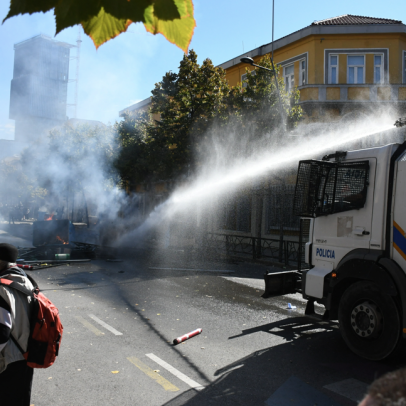 Protestos estudantis por melhores condições de ensino se espalham pela Europa
