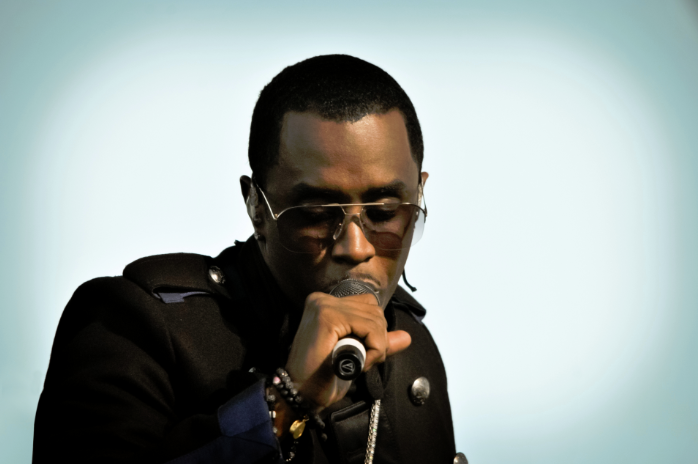 Diddy muda de prisão nos EUA em meio a relatos de briga e privilégios