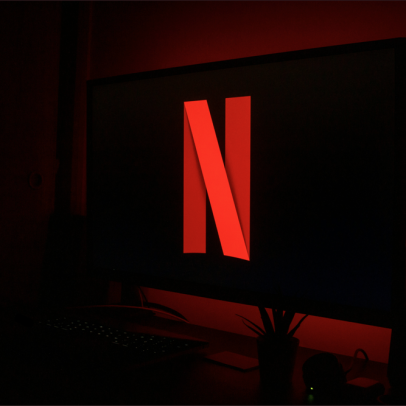 Ações da Netflix recuam apesar de avanço da receita em balanço trimestral