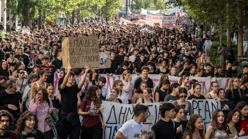 Protestos na Europa chegam à Grécia com manifestações de estudantes