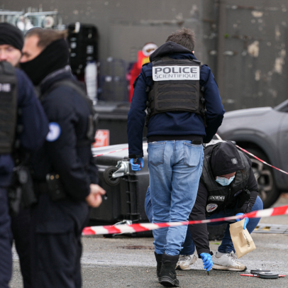 Ataque a tiros mata um e deixa quatro feridos nos arredores de Paris