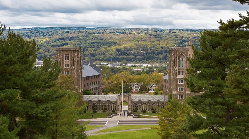 Cornell 7: Caso de estupro coletivo em universidade causa indignação nos EUA