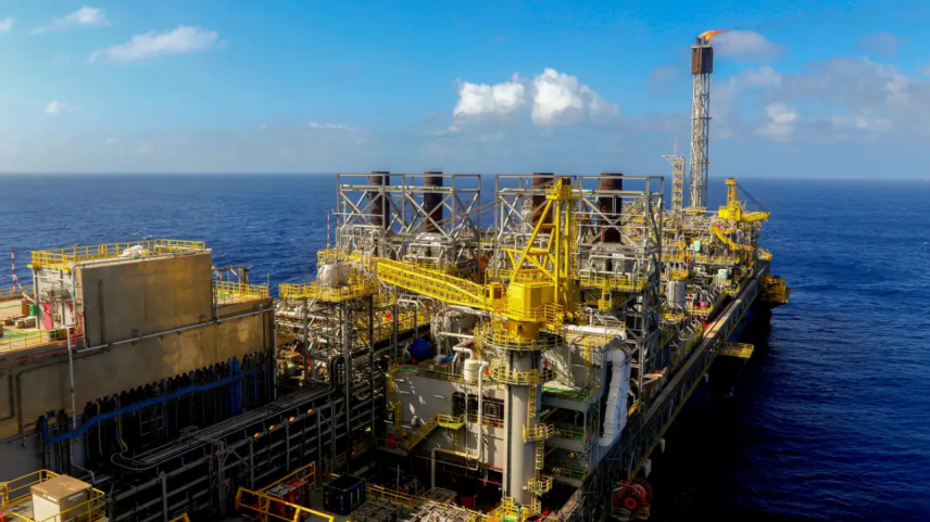 ANP faz leilão de áreas do pré-sal, e Petrobras leva 2 de 13 blocos