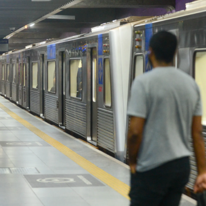 Linhas do metrô de SP apresentam falhas e operam com velocidade reduzida