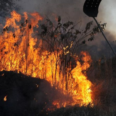 Defesa Civil emite alerta severo por fumaça de queimadas em Manaus