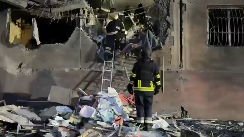 Bombardeio russo no sul da Ucrânia mata 12 civis, incluindo crianças