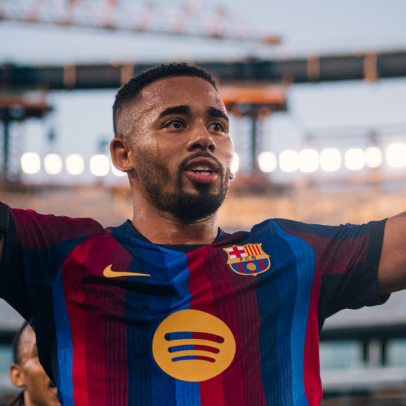 Gabriel Jesus marca, e Barcelona bate Getafe no Campeonato Espanhol