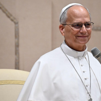 Cirurgia do Papa Leão XIV será realizada nesta terça-feira